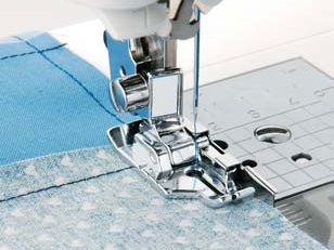 Pied quilting avec guide F057